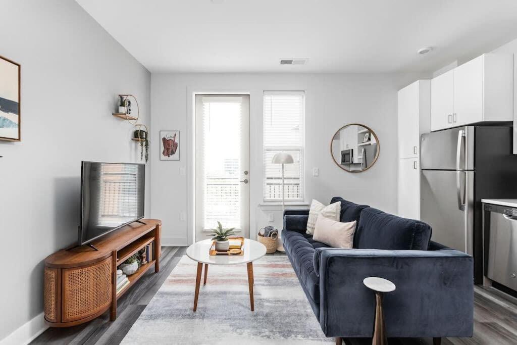 Mid-Century Modern Studio Cozysuites Downtown 印第安納波利斯 外观 照片