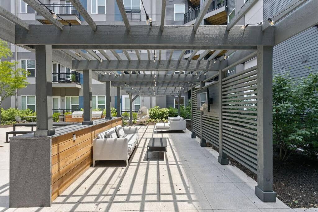 Mid-Century Modern Studio Cozysuites Downtown 印第安納波利斯 外观 照片